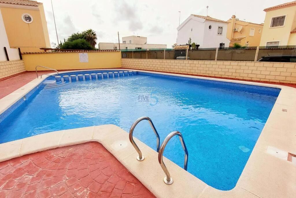 2 Bedroom House In Cabo Roig Orihuela Esterno foto