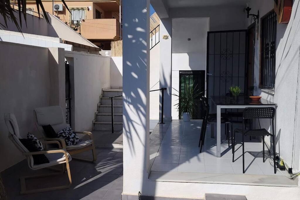 2 Bedroom House In Cabo Roig Orihuela Esterno foto